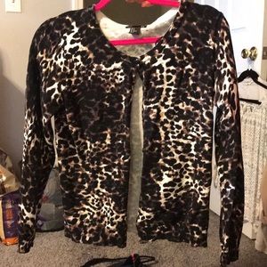 Leopard H&M sweater
